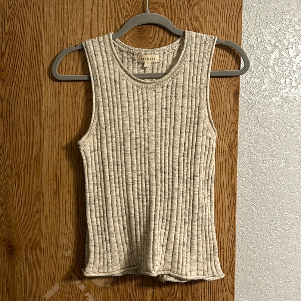 NWOT Promesa knit tank